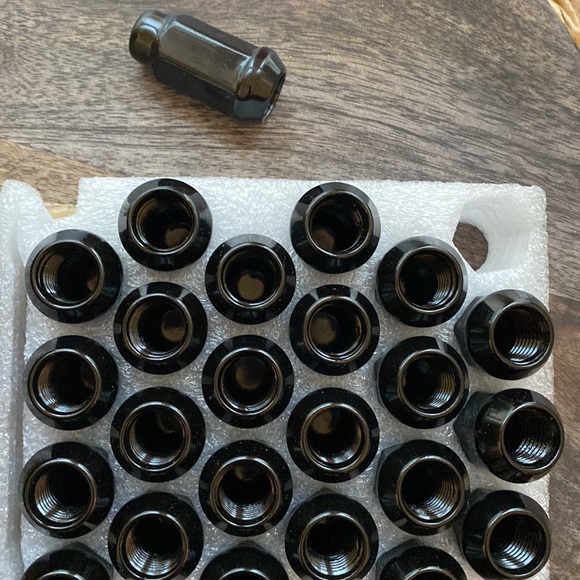24 tall lug nuts for wheel 14 19mm acorn dome top black new closed end budged - Picture 2 of 8